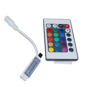Контролер з ІЧ пультом для світлодіодної RGB стрічки 3528 5050 5630 (12 В, 6 А) Контролер з ІЧ пультом для світлодіодної RGB стрічки 3528 5050 5630 (12 В, 6 А)